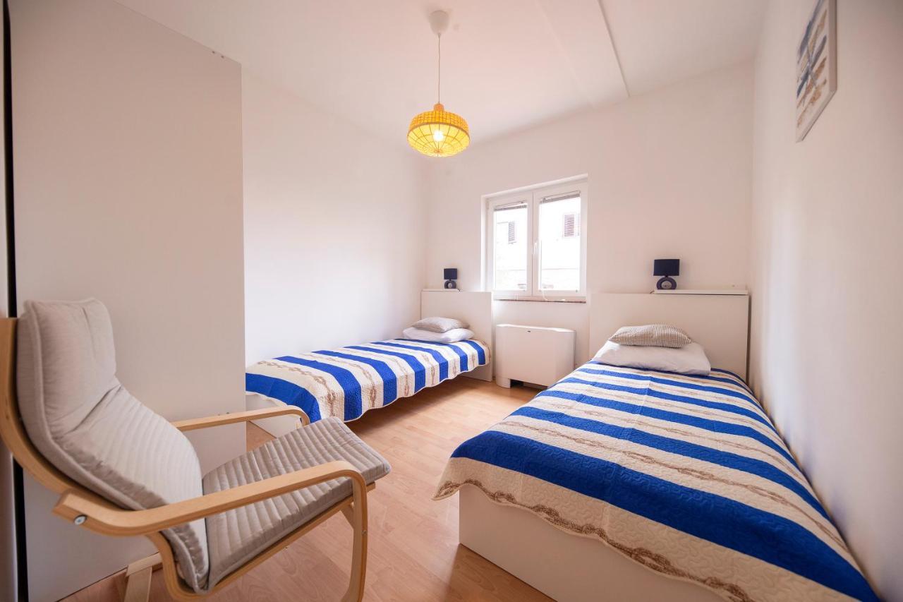 Apartments Leonarda Murter Eksteriør billede
